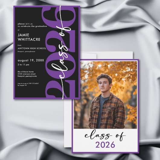 Modern Minimal Purple Typography Graduation Party Einladung