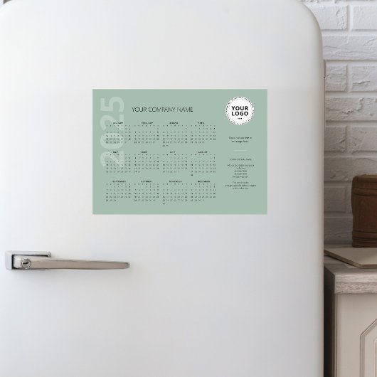 Modern Minimal Sage Green Business Calendar 2025 Magnetkarte