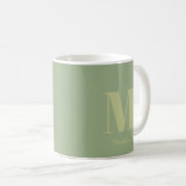 Modern Minimal Sage Green Monogram Initial Name Kaffeetasse (VorderseiteRechts)
