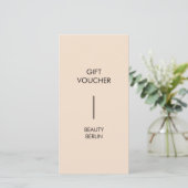 Modern Minimalist Beige QR Code Gift Certificate (Stehend Vorderseite)