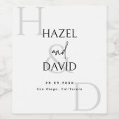 Modern Minimalist Black and White Monogram Wedding Weinetikett (Einzelnes Label)