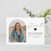 Modern minimalist black and white photo graduation einladung (Stehend Vorderseite)