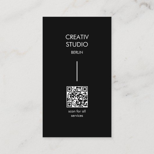 Modern Minimalist Black White QR Code Visitenkarte (Rückseite)