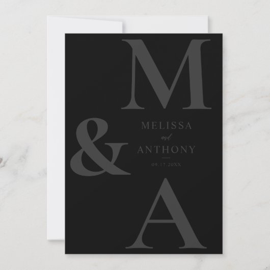 Modern Minimalist Matte Black Wedding Einladung (Vorderseite)