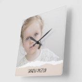 Modern Minimalist Photo & Perosnalized Text Pink Quadratische Wanduhr (Winkel)