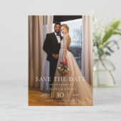 Modern Minimalist Photo Wedding Save the Date (Stehend Vorderseite)