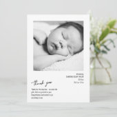 Modern Minimalist Stripe Baby Photo Birth Arrival Dankeskarte (Stehend Vorderseite)