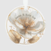 Modern Minimalist White and Gold Wedding Ornament (Rückseite)