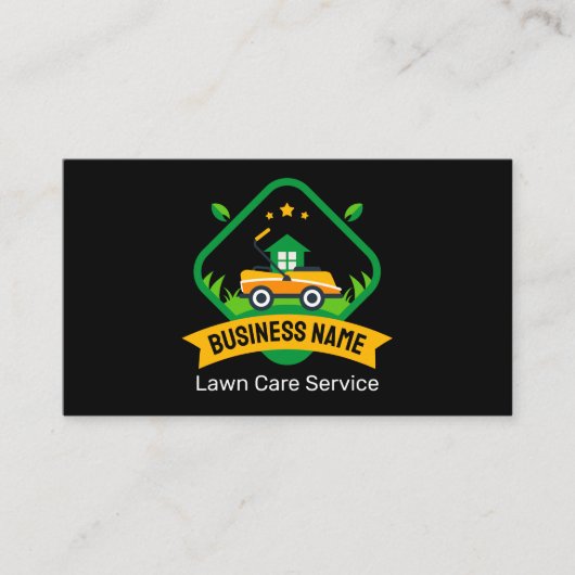 Modern Minimalist Yellow Green Lawn Mowing Logo Visitenkarte (Vorderseite)