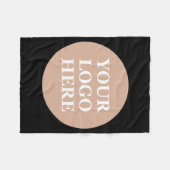 Modern, Minimalistisch, elegant und individuell an Fleecedecke (Vorderseite (Horizontal))