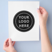 Modern, Minimalistisch, elegant und individuell an Flyer (Hand)