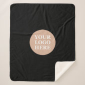 Modern, Minimalistisch, elegant und individuell an Sherpadecke (Vorderseite)