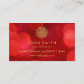 Modern Minimalistisch Red Gold Lotus Yoga Instruct Visitenkarte (Rückseite)