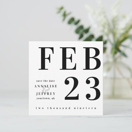 Modern Minimalistisch Save the Date kühne Schriftr (Stehend Vorderseite)