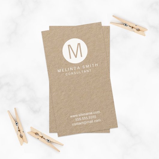 Modern Minimalistisches Mongram Kraft Paper Visitenkarte
