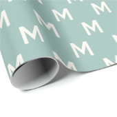 Modern Minimalistisches Weihnachtsblauer Monogramm Geschenkpapier (Rolleneckpunkt)