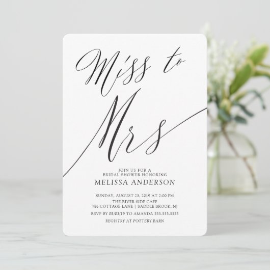 Modern Miss an Mrs. Brautparty Einladung (Stehend Vorderseite)