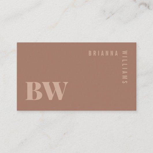 Modern Mocha Mousse Beruflich Monogram Visitenkarte (Vorderseite)