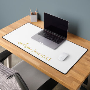 Modern moderner Goldskriptname auf der White Desk  Schreibtischunterlage