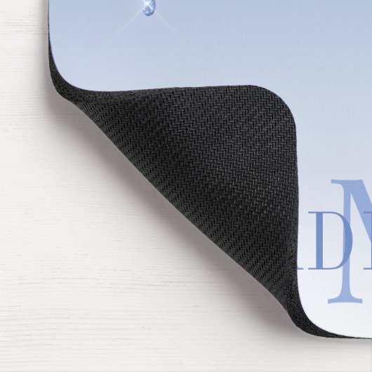 Modern modische Dusty Blue Glitzer Monogram Mousepad (Ecke)