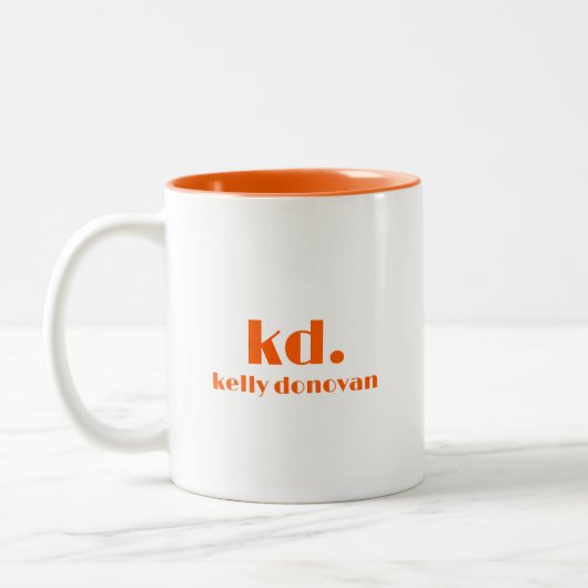 Modern Monogram and Name Minimalistic Design 8 Zweifarbige Tasse (Links)