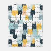 Modern Monogram Cat Pattern Blau Gelb Weiß Fleecedecke (Vorderseite)