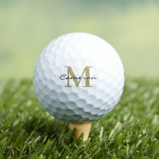 Modern Monogram Initial and Name Personalisiert Golfball (Insitu T-Shirt)