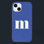 Modern Monogram Initial Case-Mate iPhone 14 Hülle<br><div class="desc">Moderne Kleinschreibung Typografie minimalistisches Monogramm Initialdesign,  das auf Personalisierung umgestellt werden kann. Weiß auf blauem Hintergrund.</div>