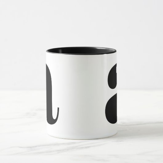 Modern Monogram Initial Letter Black and White A Tasse (Zentrum)