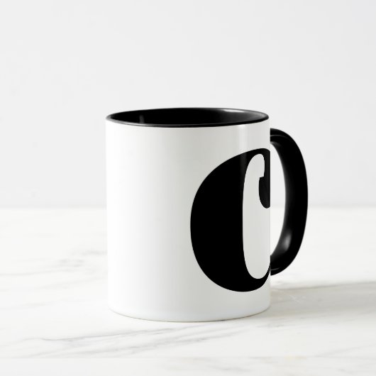 Modern Monogram Initial Letter C Black and White Tasse (VorderseiteRechts)