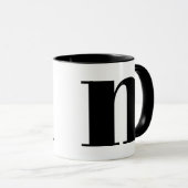 Modern Monogram Initial Letter N Black and White Tasse (VorderseiteRechts)