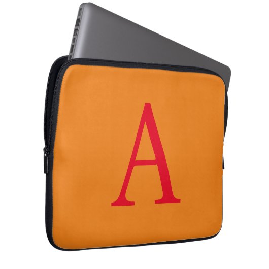Modern Monogram Initial Letter Trendy Orange Red Laptopschutzhülle (Vorne Rechts)