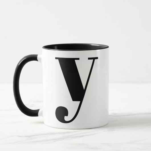 Modern Monogram Initial Letter y Black and White Tasse (Links)