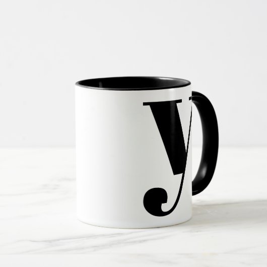 Modern Monogram Initial Letter y Black and White Tasse (VorderseiteRechts)
