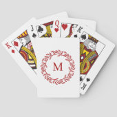 Modern Monogram Initial Red Leaf und Berry Wreath Spielkarten (Rückseite)