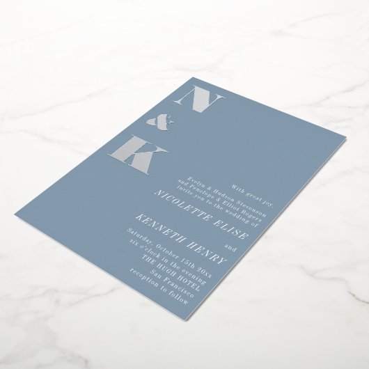 Modern Monogram Initials Dusty Blue Bold Wedding  Folieneinladung (Gedreht)
