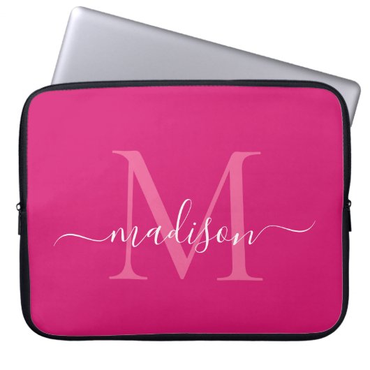 Modern Monogram Magenta Pink Girl Script Name Laptopschutzhülle (Vorderseite)