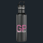 Modern Monogram Name Pink Black Personalisiert  Edelstahlflasche<br><div class="desc">Berufliches und dezent personalisiertes Button und eine schwarze Wasserflasche mit einem einfachen,  individuellen Monogramm mit 2 Anfangsbuchstaben. Sie können alle Schriftart oder Farben bearbeiten,  um eine elegante Metallflasche zu entwerfen,  die in klassischen und schicken Farben,  die Sie bearbeiten können,  Ihren Lieblingsschatten anpassen kann.</div>