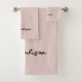 Modern Monogram Name Script Blank Pink Badhandtuch Set (Insitu)