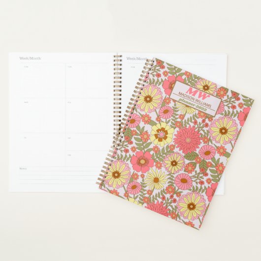 Modern Monogram Pink Floral Pattern 2022 Planer (Anzeige)