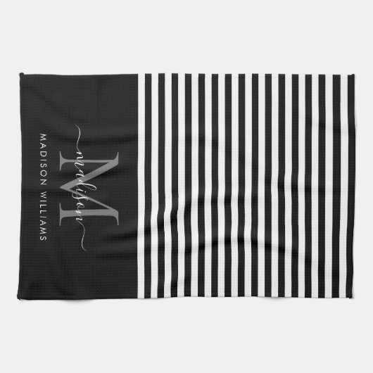 Modern Monogram Schwarz-weiß Strip Script Name Geschirrtuch (Horizontal)