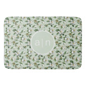 Modern Monogram White Magnolia Badematte (Vorderseite)