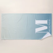 Modern Monogramm Anfangsname Aquamarin Aqua Gradie Strandtuch (Vorderseite)