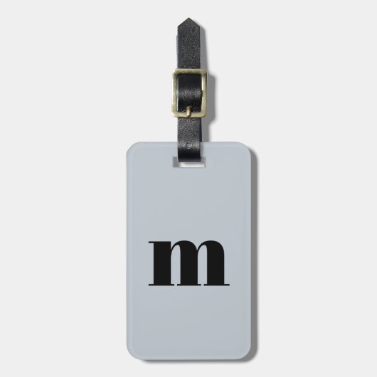 Modern Monogramm Initial Powder Blue Gepäckanhänger (Vorderseite vertikal)
