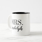 Modern Mrs. Monogram Zweifarbige Tasse (Vorderseite Links)