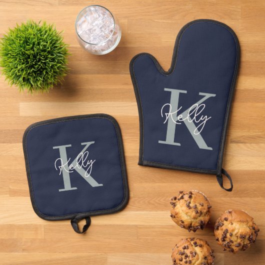 Modern Navy Blue Monogram Script Ofenhandschuh & Topflappen-Set (Oben Unten)