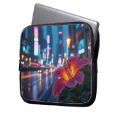 Modern Neon Bloom Cityscape 10' Laptopschutzhülle (Vorderseite Links)