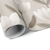 Modern Neutral Tulip Ivory Floral Pattern Geschenkpapier (Rolleneckpunkt)
