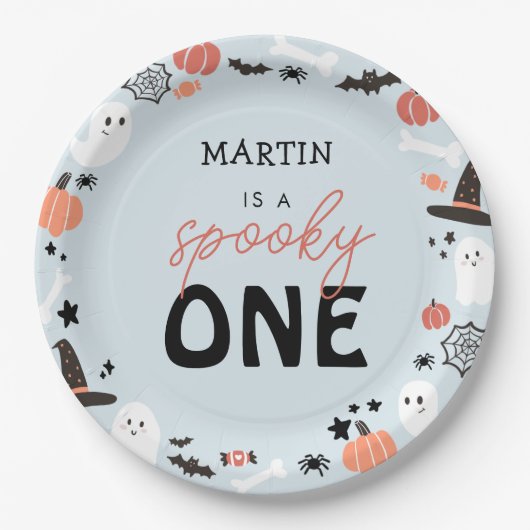 Modern Niedlich Spooky Ein Halloween Junge 1. Gebu Pappteller (Vorderseite)