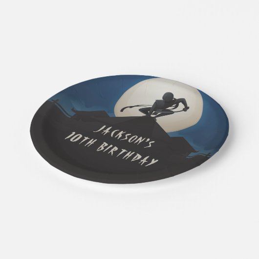 Modern Ninja Warrior Birthday Party Pappteller (Schrägansicht)